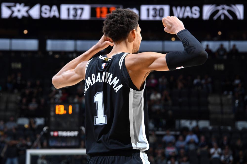 世预赛的轨 世预赛的轨