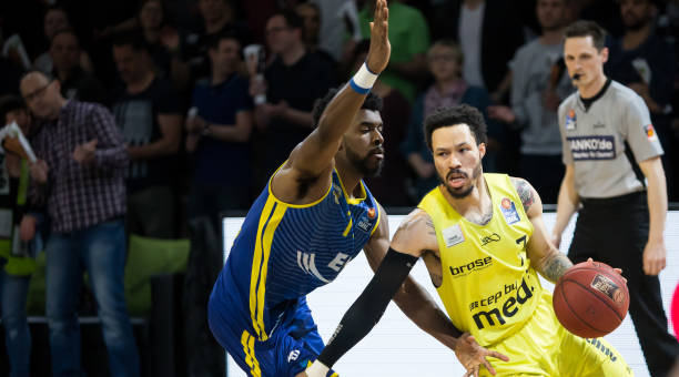 的吸引力与 的吸引力与